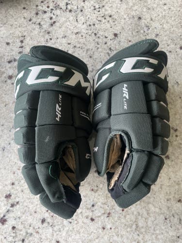 Used CCM 14" 4R Lite Gloves