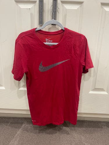 Red Small Nike Dri-Fit Shirt