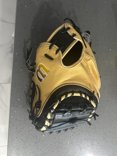 New Catcher's 34" A2000 Baseball Glove