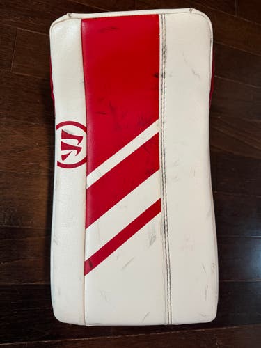 Used Warrior Ritual GT2 Junior Goalie Blocker (White/Red)