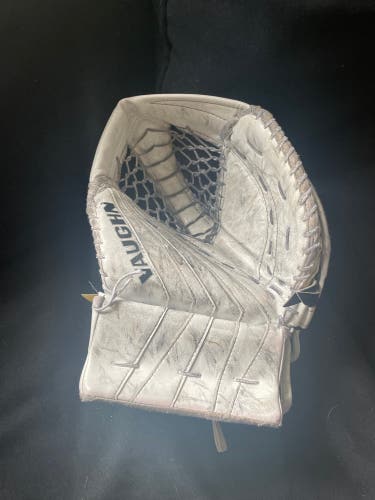 Vaughn SLR2 Goalie Glove (intermediate)
