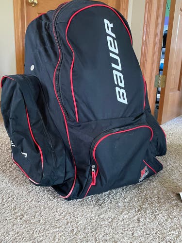 Bauer hockey bag