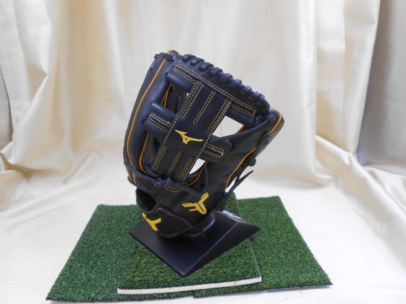 New 2023 Mizuno Pro Select Fernando Tatis, Jr. Model Baseball