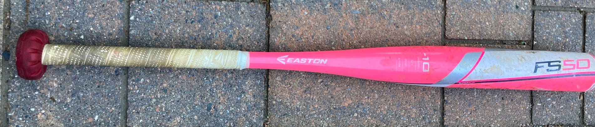 Easton FS50 30” FastPitch Speed Brigade Well loved Pink and Silver Bat
