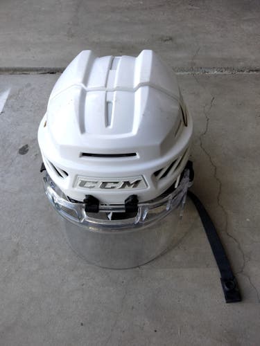 Used Large CCM FL3DS Helmet