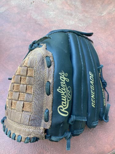 Lightly Used Brown And Black Rawlings R125BRB right handed thrower softball/baseball fielder’s glove