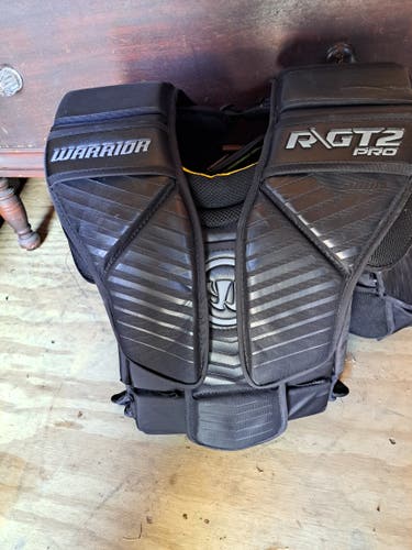 Used Small Warrior Ritual GT2 Goalie Chest Protector