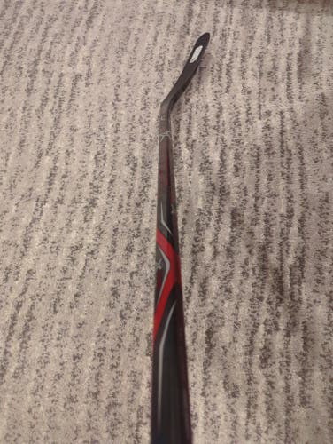 New Junior Bauer Vapor X700 Lite Right Handed Hockey Stick P88