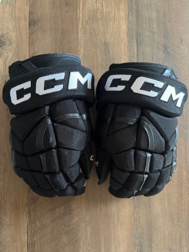 13” CCM HG12 XP Pro Stock Gloves Black