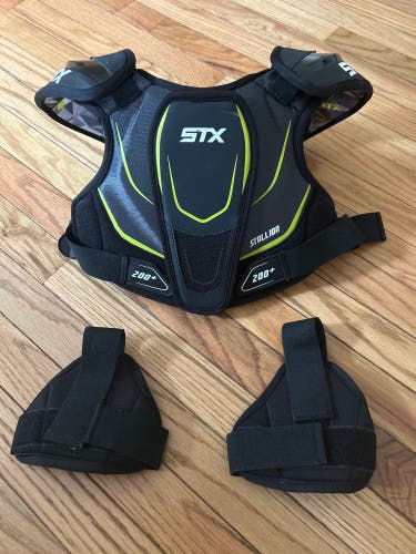 Medium Adult STX Stallion 200+ Shoulder Pads