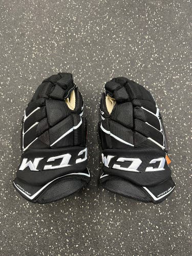 CCM Jetspeed FT1 14” Glove
