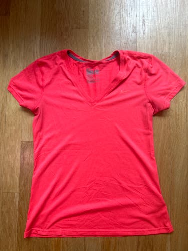 Nike women’s medium Dri-Fit shirt