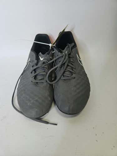 Used Adidas Senior 10.5 Basketball Shoes