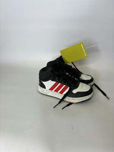 Used Adidas Youth 11.0 Basketball Shoes