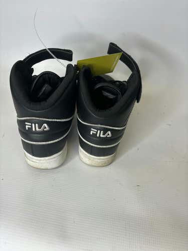 Used Fila Senior 10.5 Basketball Shoes