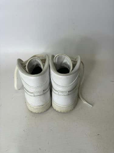 Used Jordan Youth 07.0 Basketball Shoes