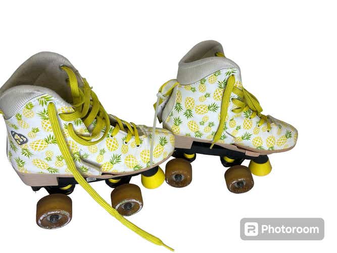 Used Pineapple Skates Adjustable Inline Skates - Rec And Fitness