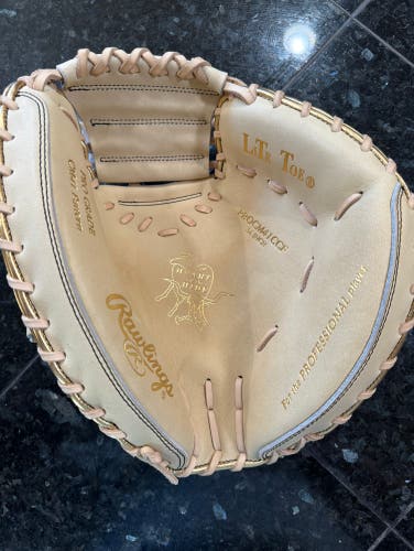 Rawlings Heart Of Hide Catchers Glove