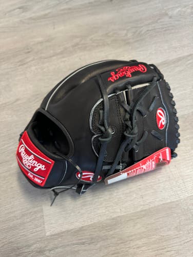 New 2023 Right Hand Throw 12" Heart of the Hide Baseball Glove