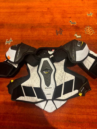 New CCM Ultra Tacks Sr. Medium Shoulder Pads