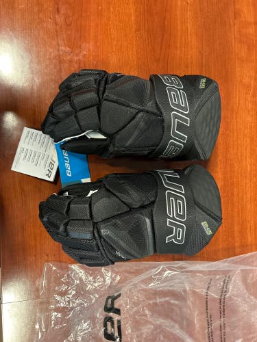 New  Bauer 14"  Vapor Hyperlite Gloves