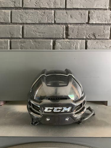 New Medium CCM  Super Tacks X Helmet