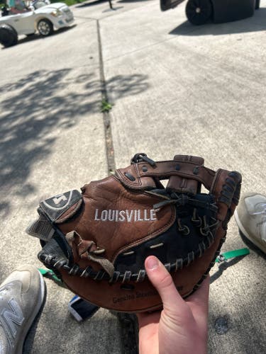 Louisville Catcher glove