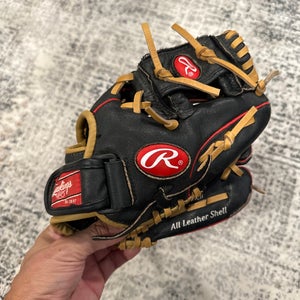 Used Right Hand Throw 10.5" Highlight Series Baseball Glove