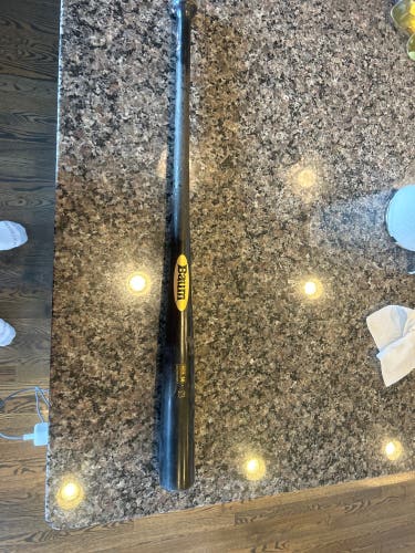 Used Baum (-3) 31 oz 34" Gold Stock Bat