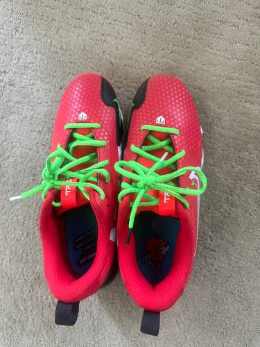 Red New Kid's Low Top Molded Cleats