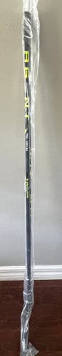 **BRAND NEW** New Intermediate Bauer Right Handed P92 Ag5nt Hockey Stick
