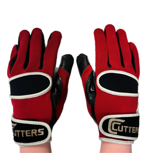 Cutters Used Small Red Gloves