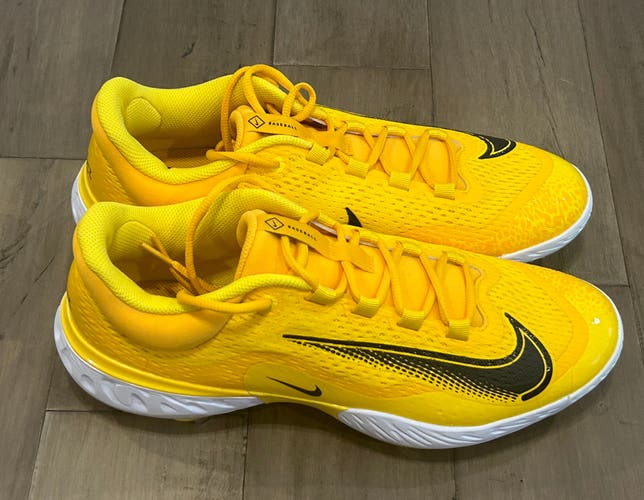 Size 12 Men’s Nike Alpha Huarache Elite 4 Low Baseball Cleats Yellow