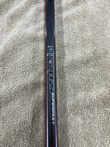 New Senior CCM Left Hand 100 Flex Pro Stock RBZ Super Fast Hockey Stick Pattern M-H11
