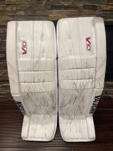 Vaughn V10 Pro Leg Pads