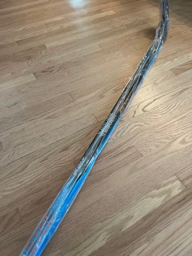 Bauer nexus sync hockey stick