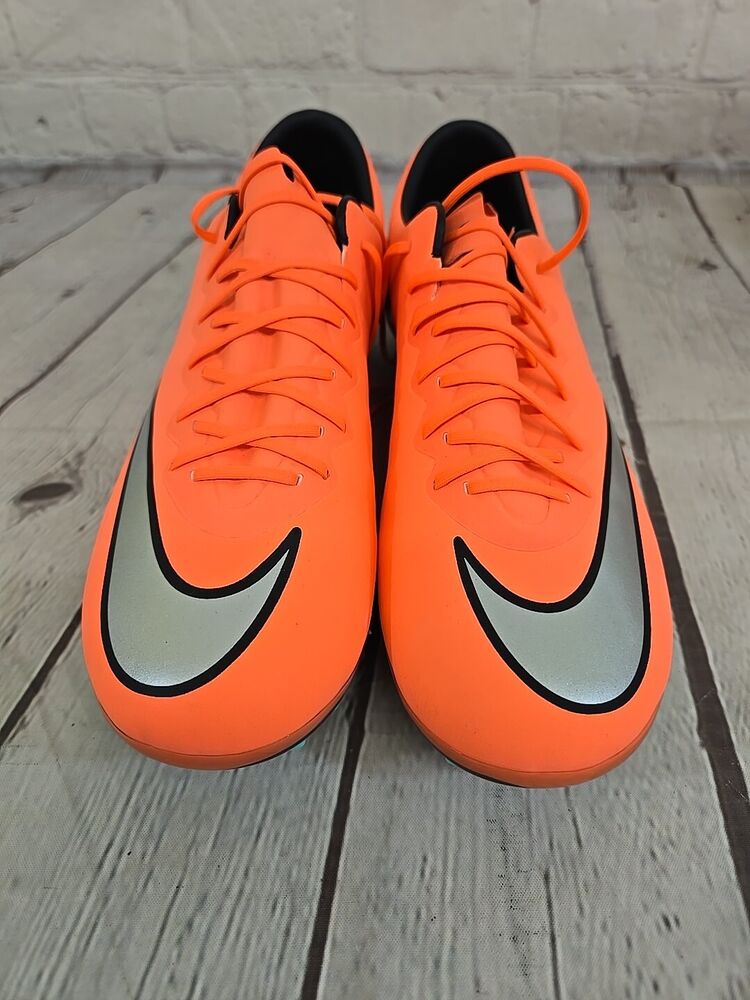 mango cleats