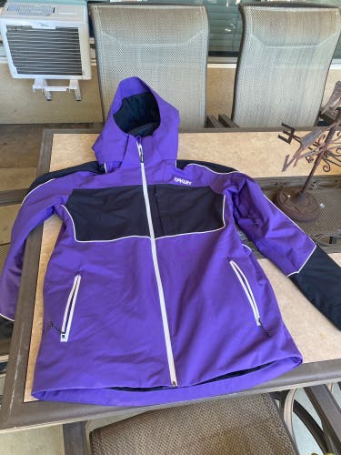 Oakley Jacket Insulated Size Small