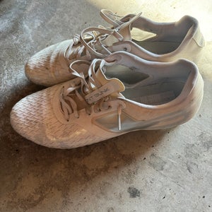 Under Armour Size 12 Cleats