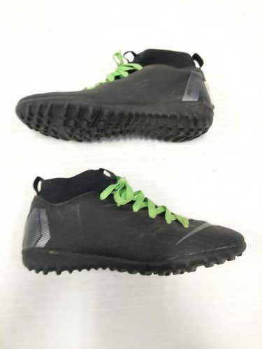Used Nike Junior 04 Indoor Soccer Turf Shoes