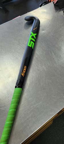 Used Stx Ai 1001 Composite Field Hockey Sticks