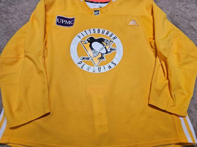 PITTSBURGH PENGUINS Yellow Adidas Pro Player Practice Worn Used Jersey size 56