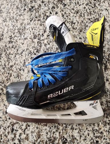 Used Senior Bauer  8 Supreme M4 Hockey Skates