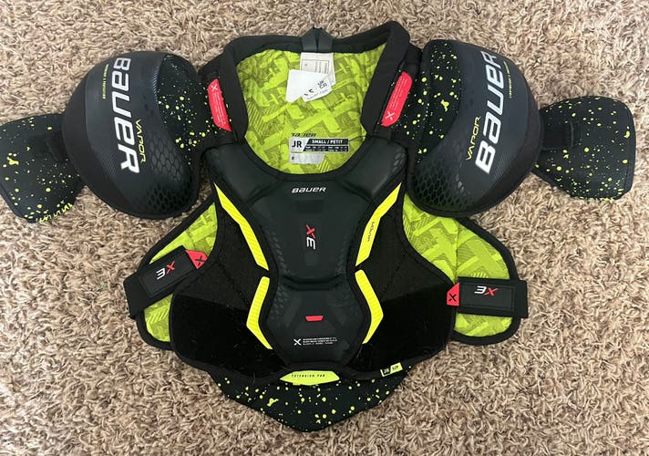 Bauer Vapor 3X chest protector