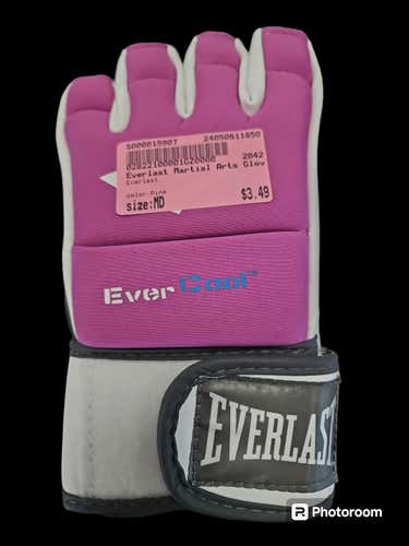 Used Everlast Md Martial Arts Gloves