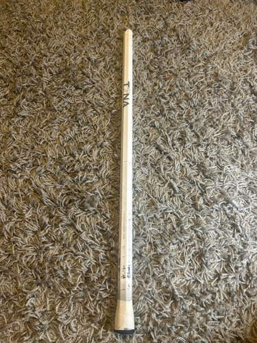Used White Tribe7 Avalanche7 Shaft