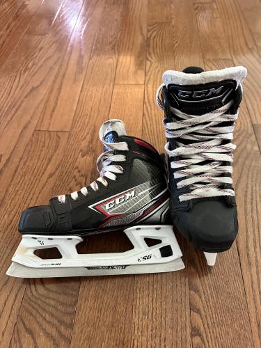 Used Junior CCM Regular Width Size 3.5 Jetspeed FT460 Hockey Goalie Skates
