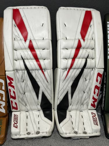 Used 33+2.5 CCM Extreme Flex 4 Goalie Leg Pads Pro Stock - Lankinen