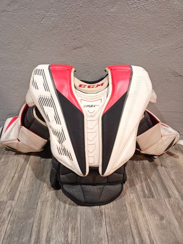 Used CCM Eflex 5.9 Goalie Chest Protector Int S Red/Black/White