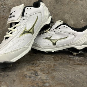 Mizuno 9 Spike Classic Low G5